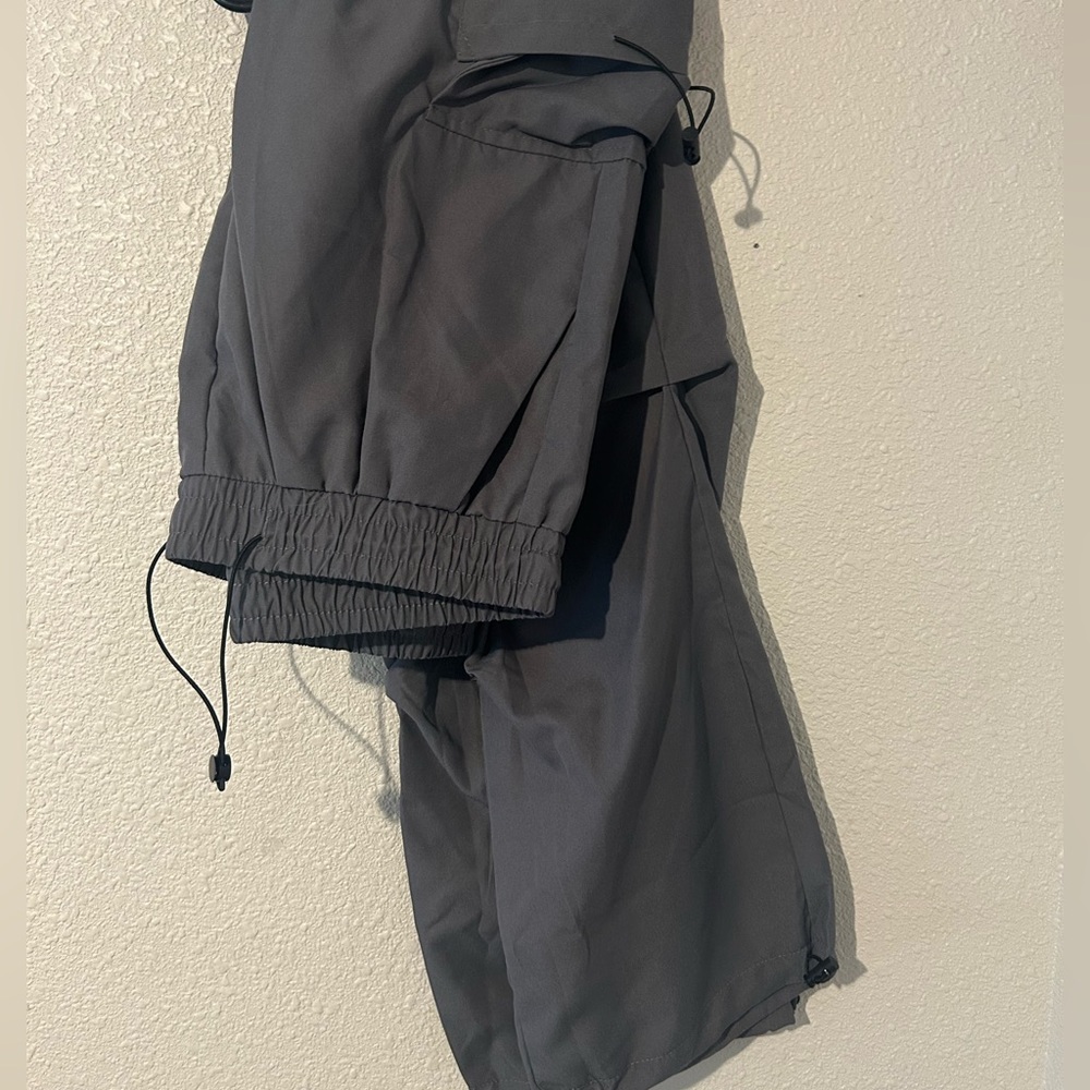 new men’s large grey thin pants